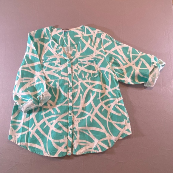 JM Collection Linen Roll-Tab Sleeve Abstract Print Top Plus Size 16W Aqua White - Picture 15 of 15